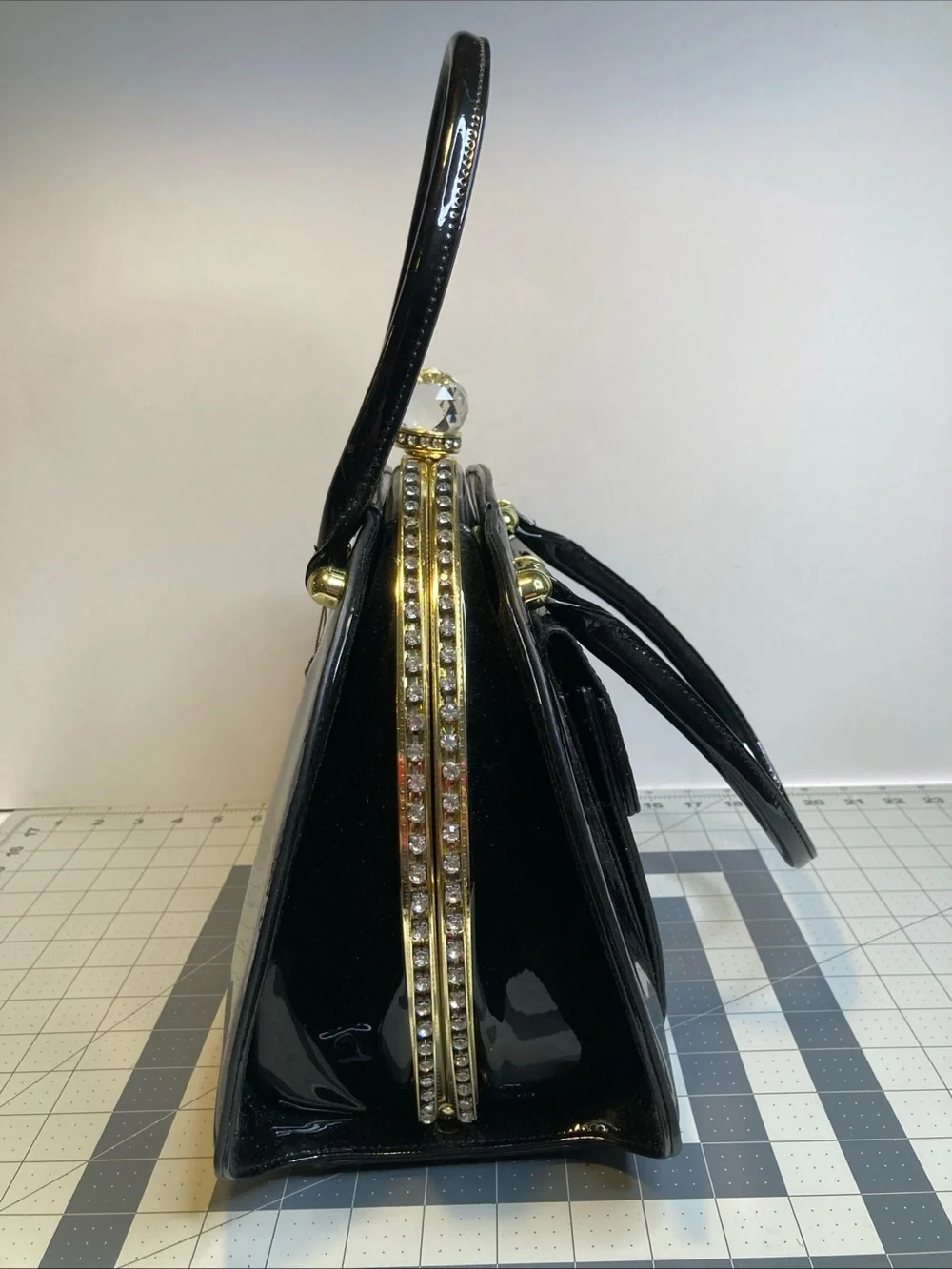 Brangio Black Glossy Patent Top Handle Kiss Lock Handbag Purse Italy Bling Bratz